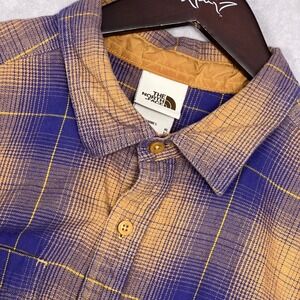 The North Face Plaid Button Up Mens XL Purple Tan Excellent Long Sleeve Pockets